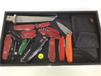 LOT OF SWISS ARMY KNIVES