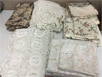 2 table cloths & group of sheets