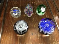5 paper weights