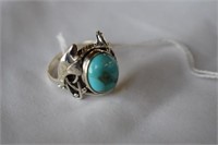 Sterling Silver Ring w/ Turquoise