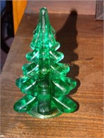 Green glass Christmas tree approx 6"