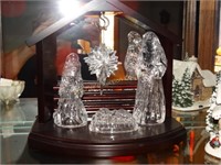 8" Crystal nativity set