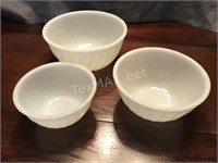 (3) Fire King Milk Glass Nesting Bowls