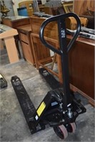 45" Pallet Jack w/ 7700lbs Capacity