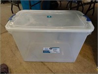 112 Qt. Large Clear Tote w/Locking Lid