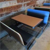4 person restaurant booth