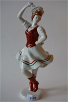 Vintage Hungarian Hollohaza, figure of a dancing