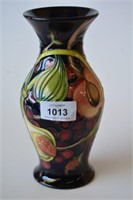 Moorcroft pottery vase, 'Queen's Choice',