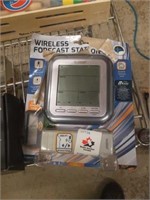 Wireless forecast station