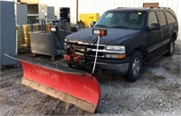 2004 Chevy Suburban with Western Snow Plow