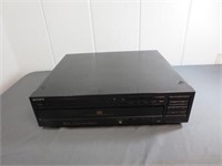 *Sony 5 Disc Changer CDP-C705 -Works