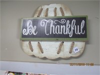 Wooden Be Thankful Sign
