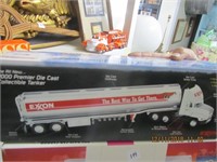 2000 Exxon Tanker Truck