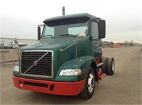 2006 Volvo Day Cab Truck Tractor