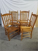 4 fauteuils en bois