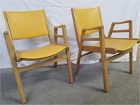 2 chaises vintage Henderson Jaune