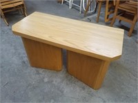 Table en bois, 40x18x22