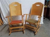 Paire de chaises berçantes et pliantes Clément