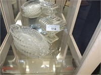 LOT OF CLEAR GLASS DECOR