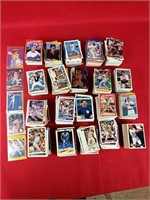 Huge Lot of Hundreds of Mis. Baseball Cards