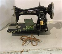 Singer Sewing Machine