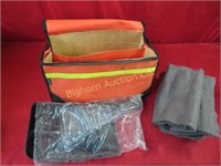 Automotive Emergency Kit: Shovel