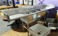 3 COMPARTMENT SINK W/WINGS 96X26X42