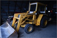 J.D. 310 Backhoe w/Loader