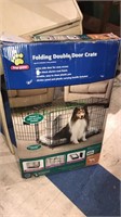 Folding double door dog crate with extra side