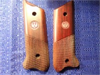 Ruger Rosewood Grips RCPT100