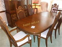 Dining Table & Chairs - Peppler