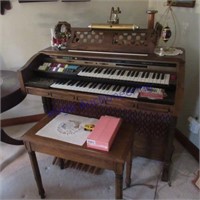 Piano bench & Thomas organ- Not working