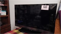 SONY BRAVIA TELEVISION KDL-32EX500 WITH UNIVERSAL