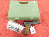 Springfield Model 1911, .45ACP, Semi-Auto w/Gear,