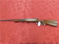 Ruger M77, 30-06 Bolt Action, Walnut Stock