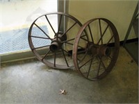 Antique Set Cast Iron Wagon Wheels 29"