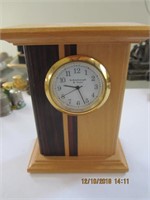 Mini Schlabaugh & SOns Wooden Clock-3.5 in.