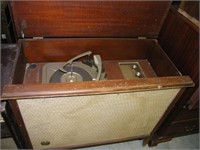 Vintage Webcor model MC 1376-1A radio record