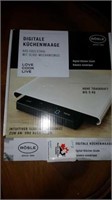 Stainless steel Digital kitchen scale. Up to 5 kg