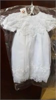 Christening gown with matching bonnet. Size 9-12