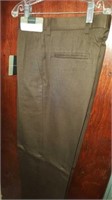 Boys dark brown front pleat slacks.  Size 18. Reg