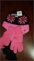 Girl's pink/black toque and glove set. Reg $24