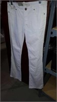 Ladies white jeans by Pudding Jeans. Size 27. Reg