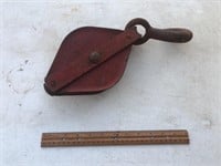 Red Metal Pulley