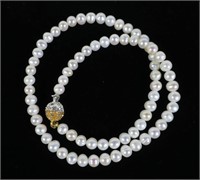 16" Freshwater pearl magnetic ball clasp necklace