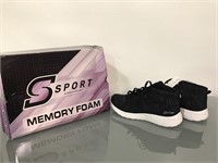 New 8 1/2 women’s memory foam shoes