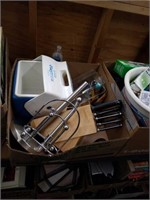 Box of cooler and knife block with knives
