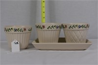 (3) SMALL FLOWER POTS WITH TRAY