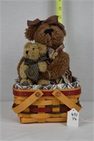 1998 WOVEN TRADITIONS BASKET & 2 BEARS
