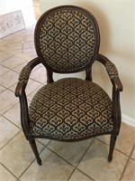 Antique Victorian Fleur De Lei Parlor Chair